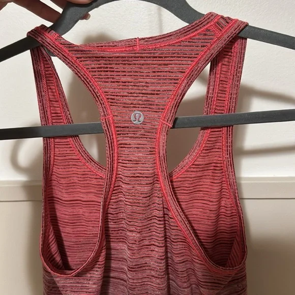 Lululemon Swiftly Tech tank top - Picture 4 of 5